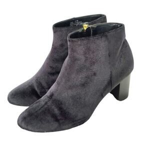 Black velvet Ankle booties sz 10 W